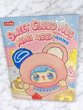 Sweet Cloud Hug Mini 400° confirmed strawberry rabbit